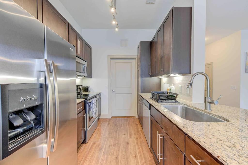 Cozy Apt Nrg Pool,Wi-Fi, Free Parking, Petsok! Houston Exterior photo