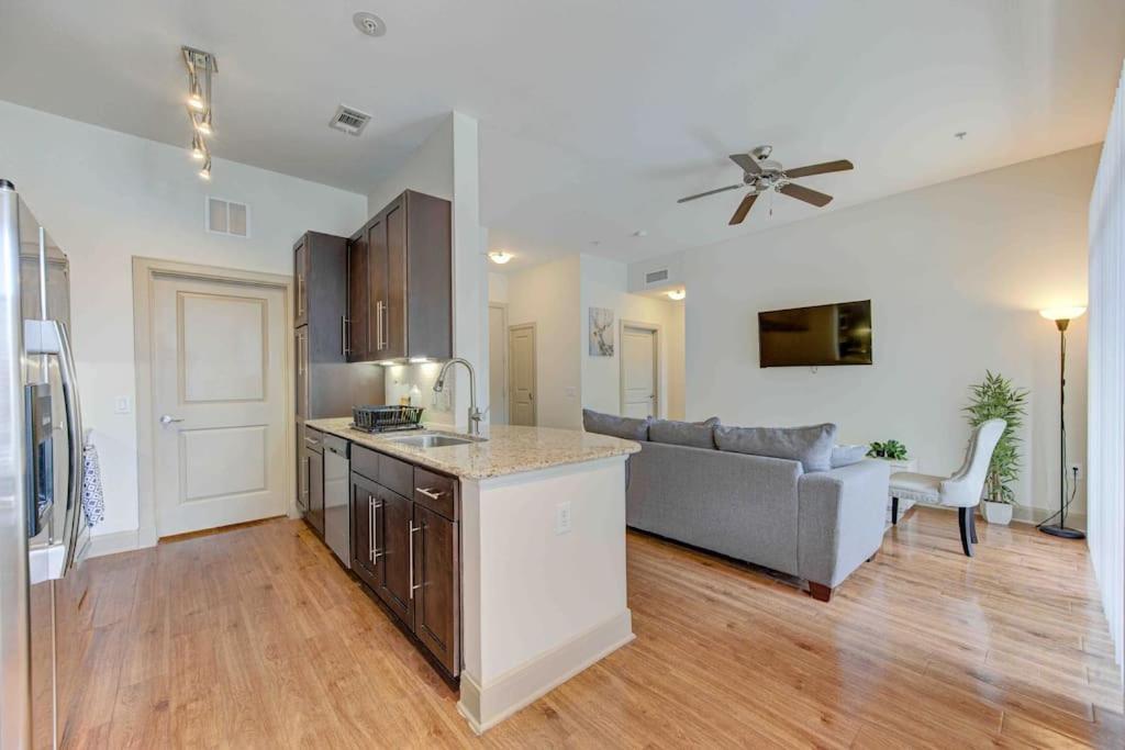 Cozy Apt Nrg Pool,Wi-Fi, Free Parking, Petsok! Houston Exterior photo