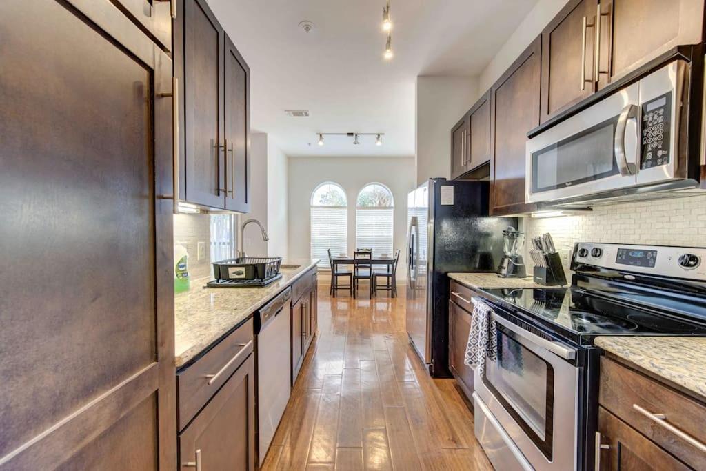 Cozy Apt Nrg Pool,Wi-Fi, Free Parking, Petsok! Houston Exterior photo