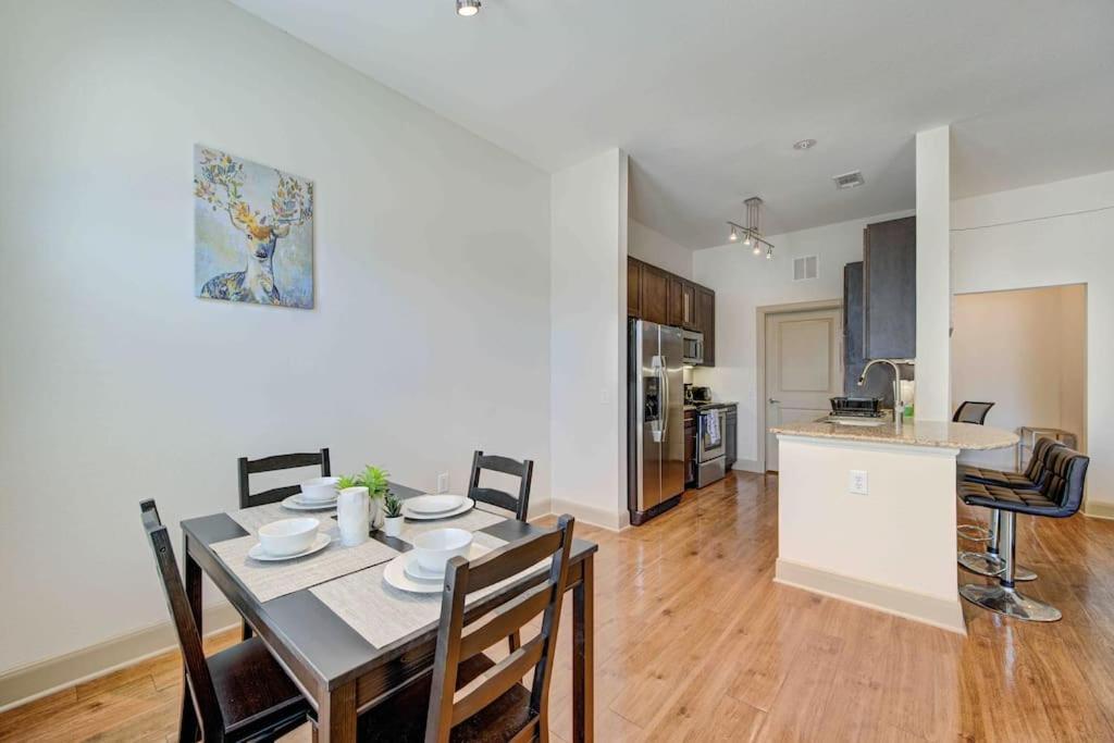 Cozy Apt Nrg Pool,Wi-Fi, Free Parking, Petsok! Houston Exterior photo